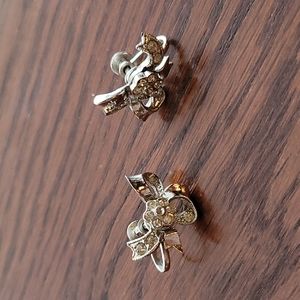 Vintage Coro Silver Rhinestone Screw-Back Earrings